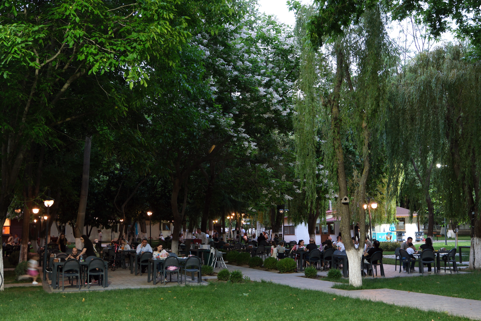 Meriç Nehri Restoran
